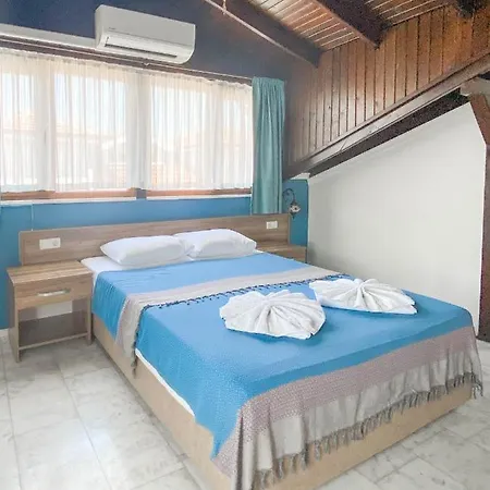 酒店 Loya 达利安