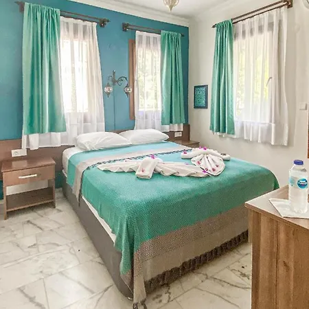 酒店 Loya 达利安