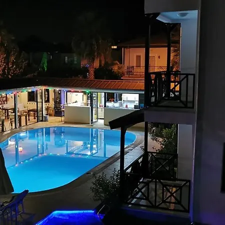 Loya מלון