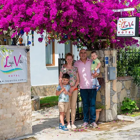 Loya מלון *